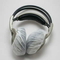 Large-Covers-on-Headphones